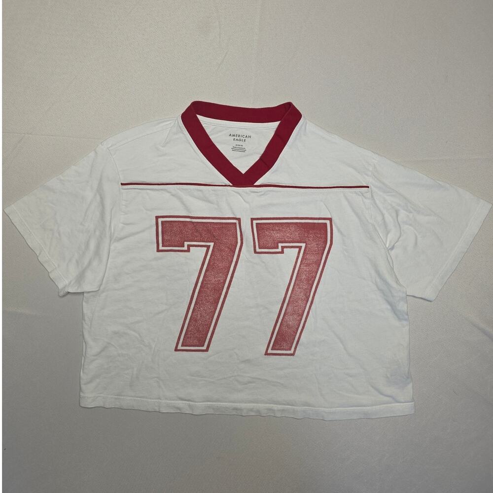 American Eagle graphic V-neck shirt jersey-style Size M